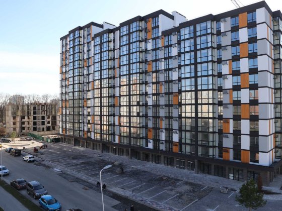 Продам квартиру 41м.кв. в зданому будинку ЖК Атмосфера Вишневое