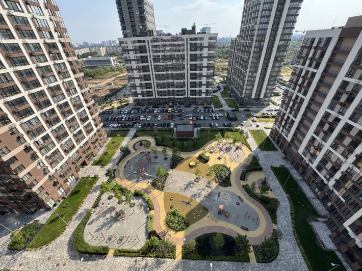 Продаж 2к квартири 69м2 в ЖК Варшавський-2. Олександра Олеся 9. Без %. - фото 1