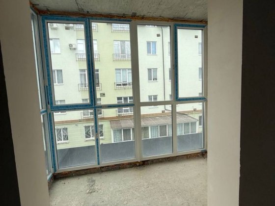 Продам 1 кімнатну квартиру без ремонту! ШОК ЦІНА! РОЗТЕРМІНУВАННЯ! Велика однокімнатна квартира віль Буча