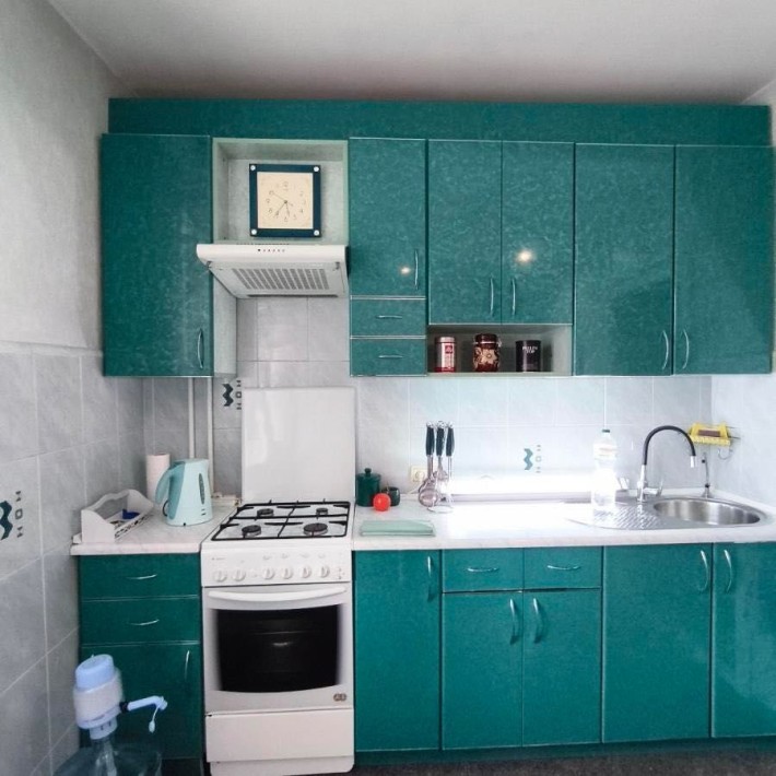 Продам 3 кімнатну квартиру біля парку Шевченка, індивідуальне опалення - фото 1