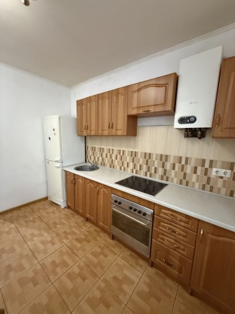 Квартира з ремонтом та меблями в центрі! Продам 1кк - фото 1