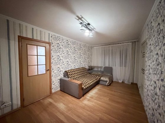 Квартира 3-х кімнатна, метро Святошин Киев