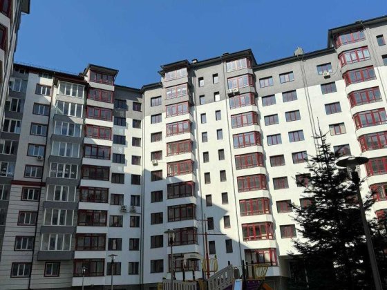 Продаж 2-кімнатної квартири біля річки з гарним плануванням Івано-Франківськ