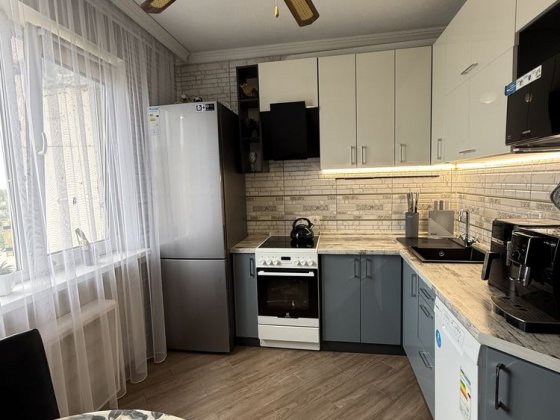 БЕЗ КОМІСІЇ! Продаж 3-к квартири з ремонтом! ст.м. Академмістечко 5 хв ходьби! Новий, якісний ремонт