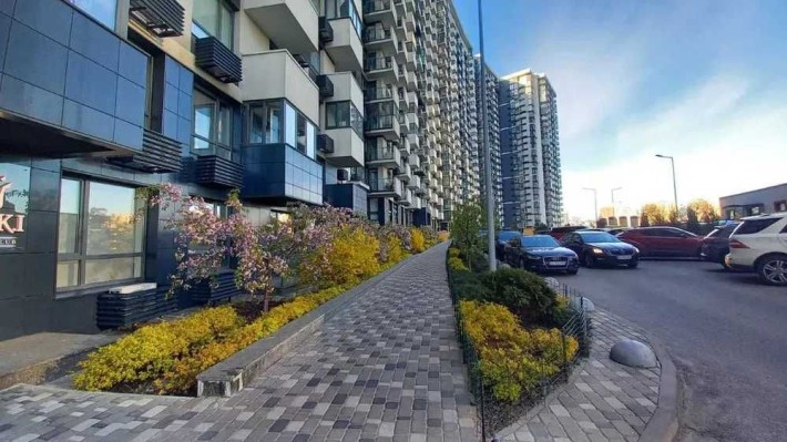 Продаж 1кім квартири 43кв.м. 4-й поверх ЖК Зарічний, паркінг метро Славутич - фото 1