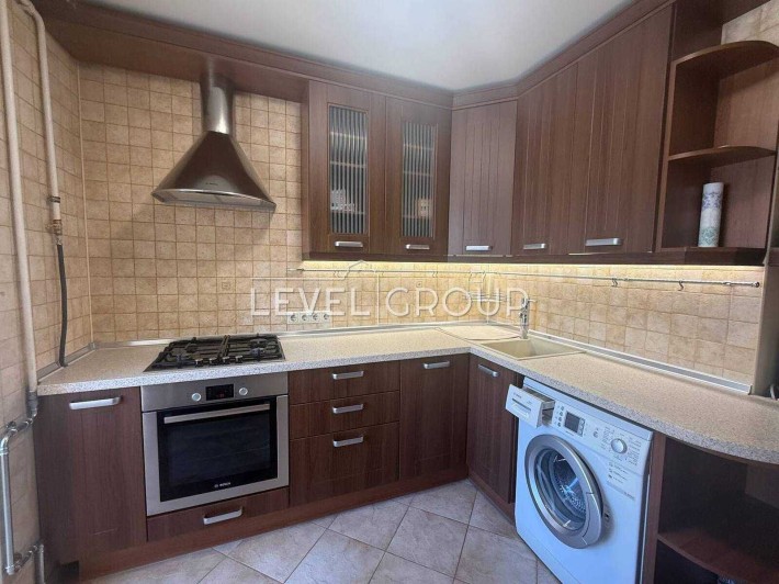 Продаж квартири з якісним ремонтом, 3к, 71м Бориса Гмирі 5а Дарницький район - фото 1