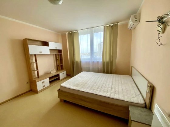 Продаж 1 кім. квартири Соломії Крушельницької 15 В. метро Позняки-Харківська Киев