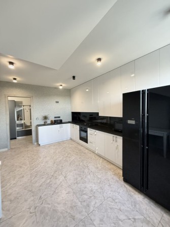 Продаж 2-кімнатної квартири Ірпінь, вул. Соборна.  64 м², євро-3, кухня-вітальня 17 м², газове опале - фото 1