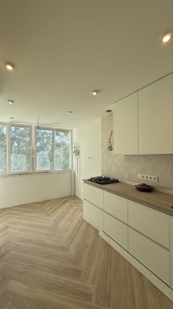 Продаж видової 2-кімнатної квартири Ірпінь, ЖК Ірпінські Липки, 72,1 м², 9/10 поверх, ремонт, газове - фото 1