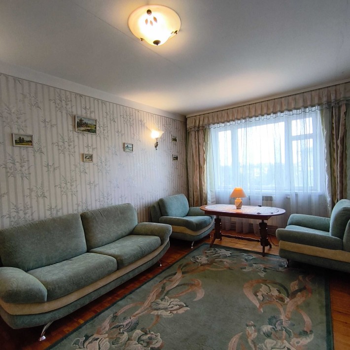 Продам 3-кімнатну квартиру біля Парку Шевченка! - фото 1