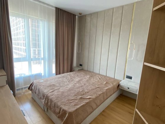 1к квартира з ремонтом у Парк Роял - Буча - оформлення 2% Буча