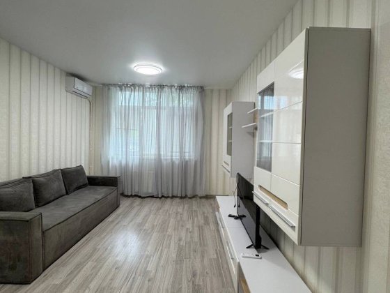 Вул. Тираспольська 54, ЖК Місто Квітів. 2-к. 57.8 м2 з ремонтом. Без комісії. Київ