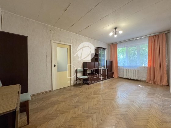 #15189 Продаж 2-х кімнатна Квартира біля метро вул. Василенка Миколи Відрадний Київ
