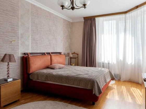 Продаж квартири 4-х кімнатної в ЖК Пори Року вулиця Кудряшова