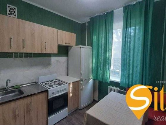 Продаж 1 кімнатна квартира з ремонтом лівий берег Лівобережна Дарниця Киев