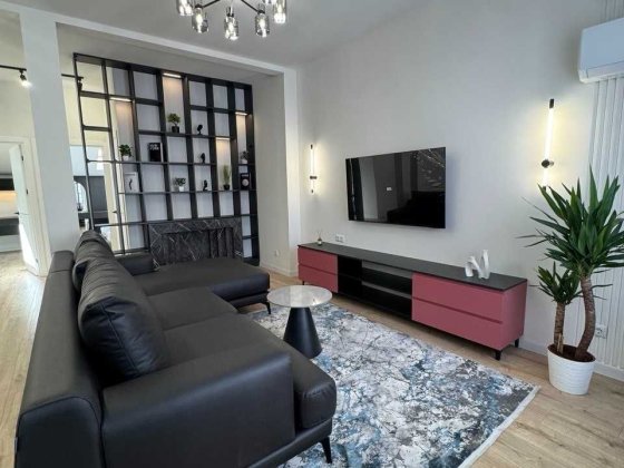Центр міста! Кухня-вітальня + 2 окремі кімнати + гардеробна | 73 м² | $97 000 Івано-Франківськ