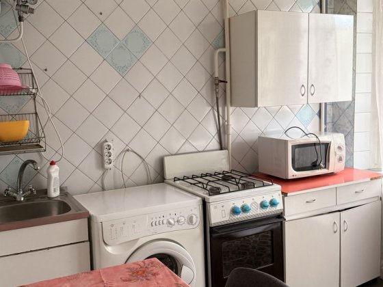 Продаж 1-км квартири Дмитра Павличка б.6 ( Рокосовського) Киев