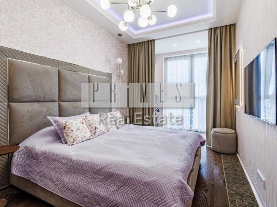 Продам 1 кімнатну квартиру ЖК Французький Квартал вул Саперне Поле 14/55 Киев