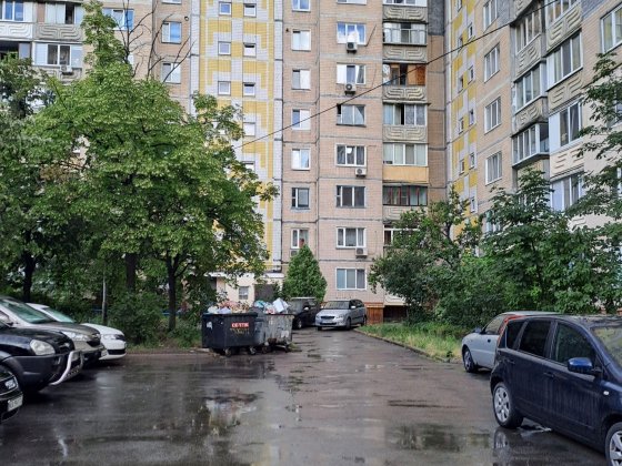 Продажа 2ком кв.54кв.м.деснянский р-нТроещина ул.Р.Рейгана10
