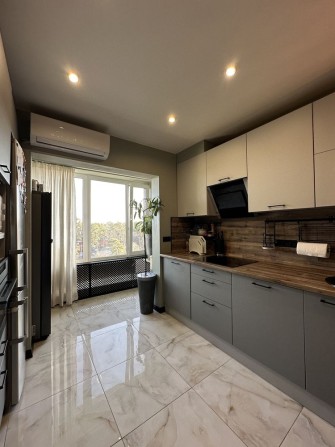 Продам 2к квартиру | Ірпінь | центр | ремонт | 2 окремі кімнати | газ - фото 1