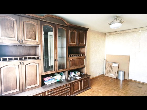 Без комісії для покупця продається видова 3к квартира поруч з метро "Оболонь" , Оболонська площа,3. 