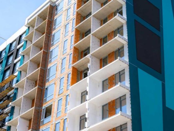 Однокімнатна квартира 41,6 м2 біля міського озера ідеальний 6 поверх Ивано-Франковск