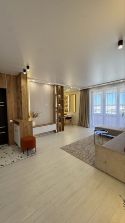Продаж 3 кімнатна квартира ВЕЛЕС - фото 1
