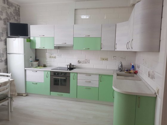 Продам 3 кімнатну квартиру, Кирило-Мефодівська 2, новий будинок. Киев