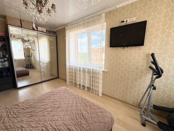 Продаж 2 кімнатної квартири з ремонтом в самому серці Ірпеня-Центральний парк. Опалення автономне ві Ирпень