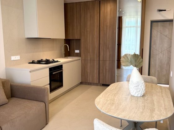 Квартира в ЖК Синергія Сіті - LEAF apartment - з дизайнерським ремонтом Ірпінь