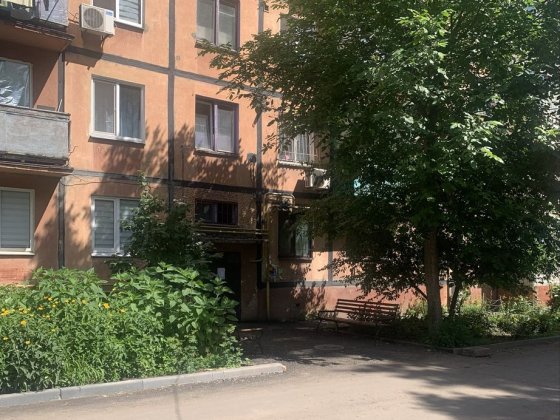 Продаж двокімнатна квартира біля парку Ювілейний Металургійний район