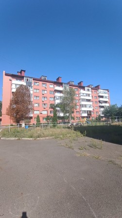 Рідкісна 1к по вул. Перлинній (район Рокуватої/Вогника) - фото 1
