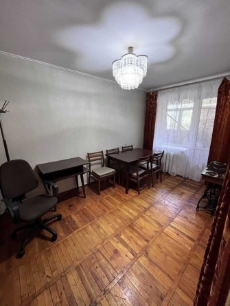 Продаж 2х кімн біля Центру Кременчука, поруч річка і пляж. 52 кв.м. 3/9 цегл. будинку. - фото 1