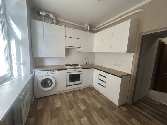 Продам 2 кімн. Квартира з автономним опаленням Кривой Рог