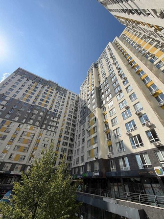 Продаю сучасну та стильну 1к квартиру з ремонтом - фото 1