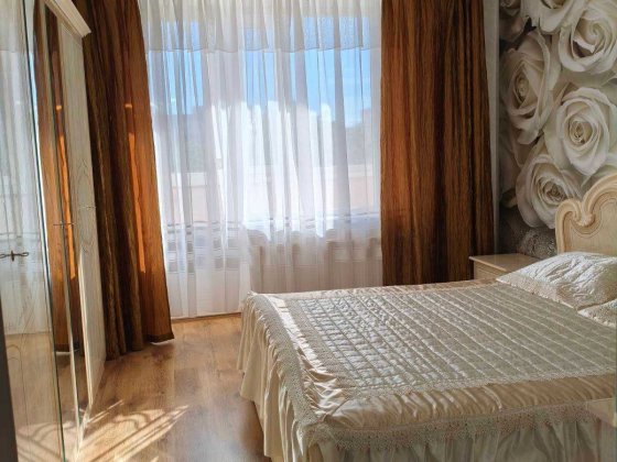 Продам 3-х кімнатну квартиру, центр, автономне опалення Кременчук