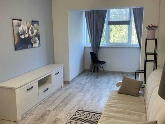 Продаж великої квартири з  шикарним ремонтом. Проспект Мира