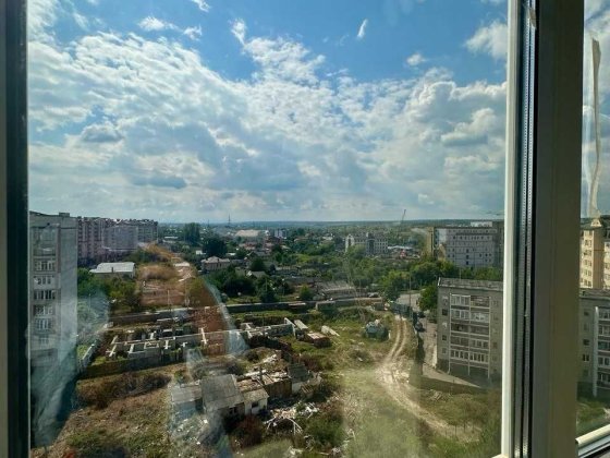 Панорамна двостороння 2-кімнатна квартира з великою мансардою на етапі здачі Івано-Франківськ