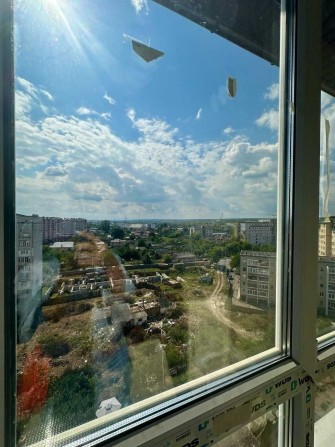 Панорамна двостороння 2-кімнатна квартира з великою мансардою на етапі здачі - фото 1
