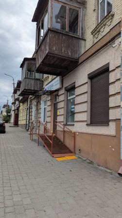 ПРОДАЖ! 2 кімн.з автономн. опаленням,  р-н центру.- - фото 1