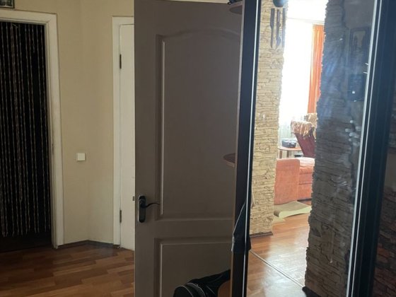 Продам 3-х кімнатну квартиру, сталинку Кременчук