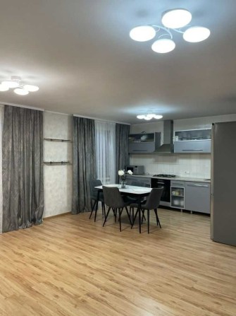 Продаж 2х кімн. просторої квартири 62 кв.м. з кухнею-студією та двома спальнями на Водоканалі - фото 1
