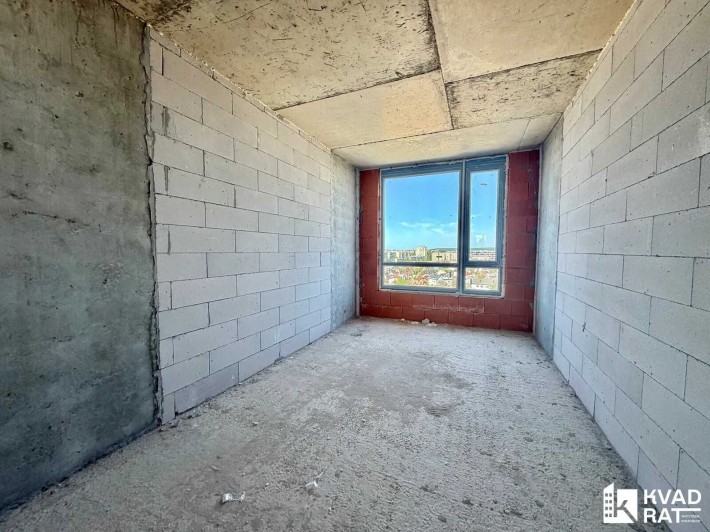 Продаж просторої 1 кім в жк Manhattan Up ремонт у літку - фото 1