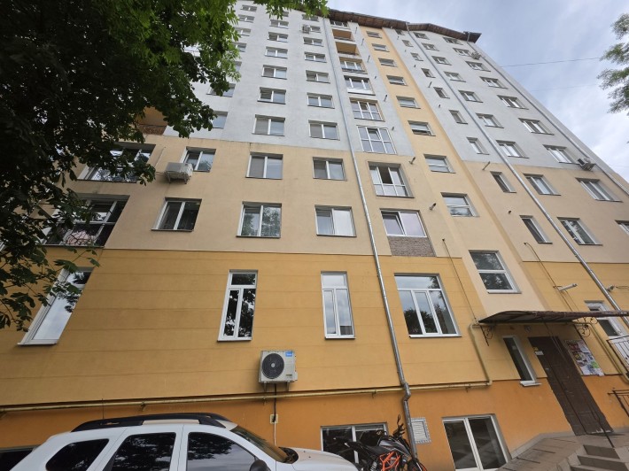 Продаж 2-кімнатної квартири в центрі міста - фото 1