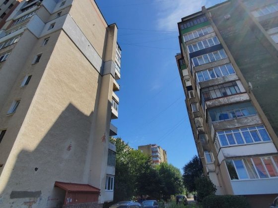 2к Цегла 2 поверх Поруч ЦЕНТР Покращене планування ! Івано-Франківськ