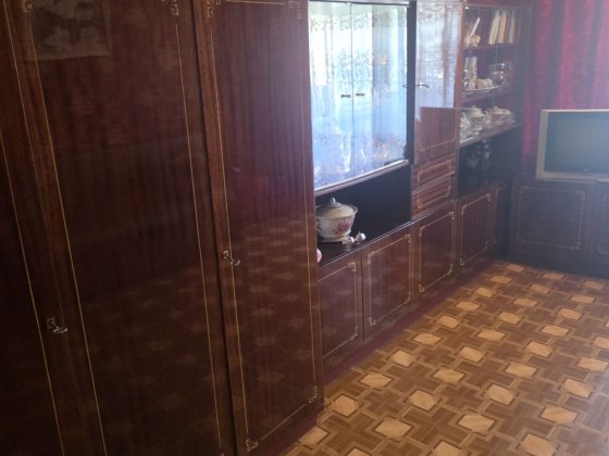 ПРОДАМ 2К сталинку3/3центр Кременчук