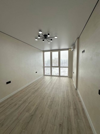 Продається 1к квартира з ремонтом біля Велесу - фото 1