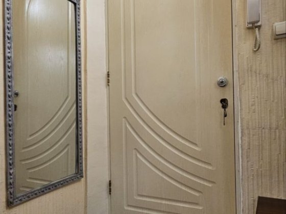 Продаж 1 кімнатної квартири. Сталінка. Соцмісто Кривой Рог