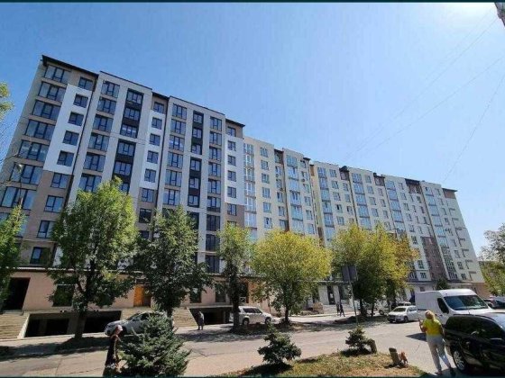Продається 1-кімнатна квартира поруч парку Шевченка. Івано-Франківськ
