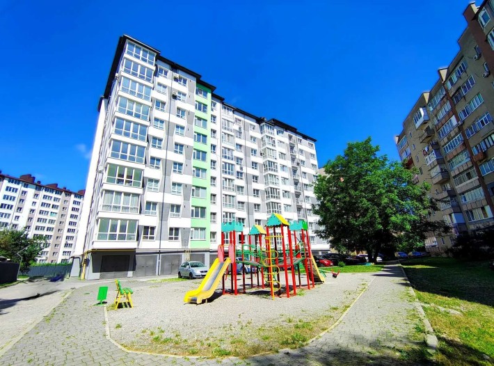 Продаж просторої 2-кімнатної в зданому будинку - фото 1